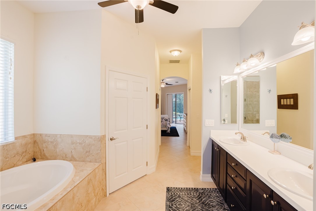 3 Bed Pool Home for Sale in Stoneybrook, photo 29