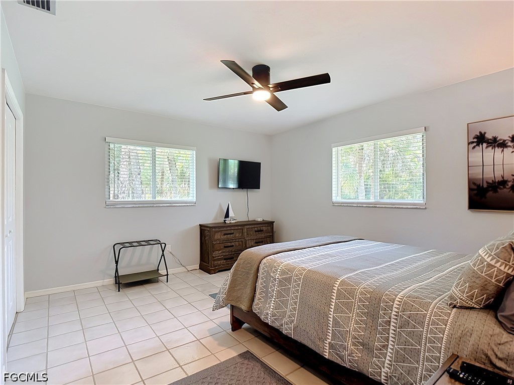 3 Bed Pool Home for Sale in Golden Gate Estates, photo 29