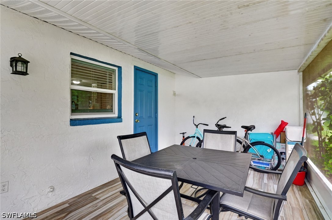 4 Bed Duplex for Sale in Naples Park, photo 29