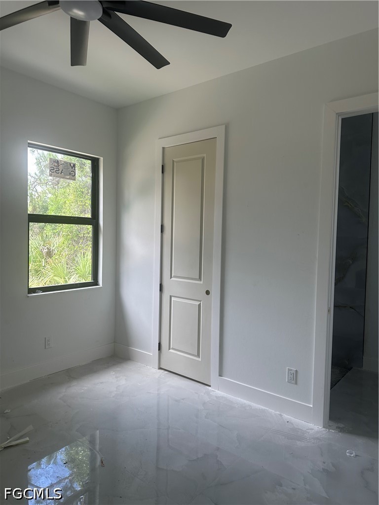 4 Bed SingleFamilyResidence for Sale in Lehigh Acres, photo 29