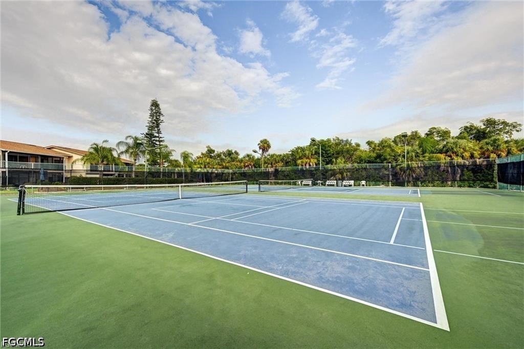 3 Bed Waterfront Home for Sale in Arbor Lakes Condo, photo 29