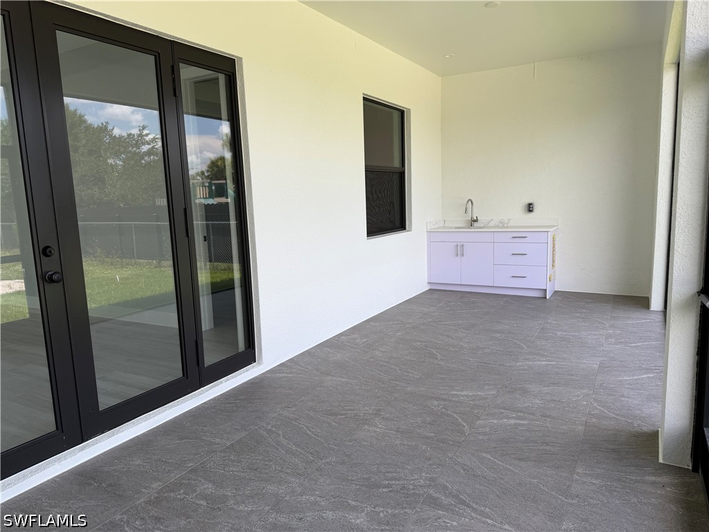 2 Bed SingleFamilyResidence for Sale in Naples, photo 29