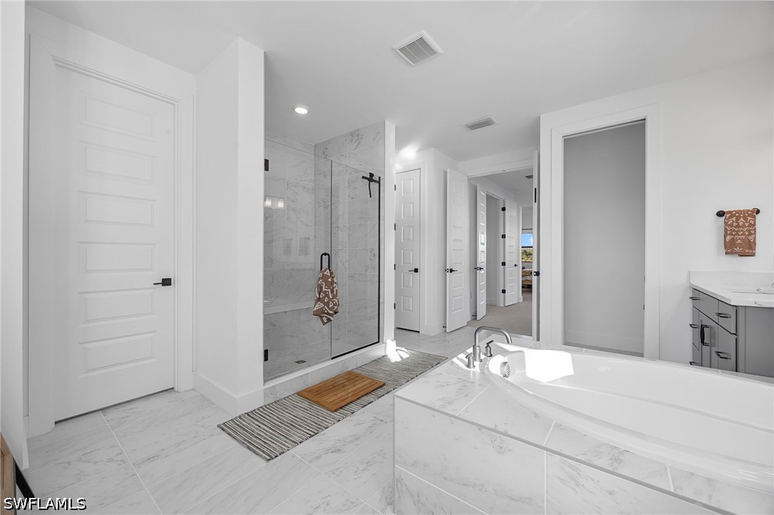 6 Bed Pool Home for Sale in Avalon Park, photo 29