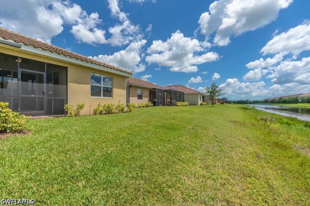 2 Bed Waterfront Home for Sale in Naples, photo 29
