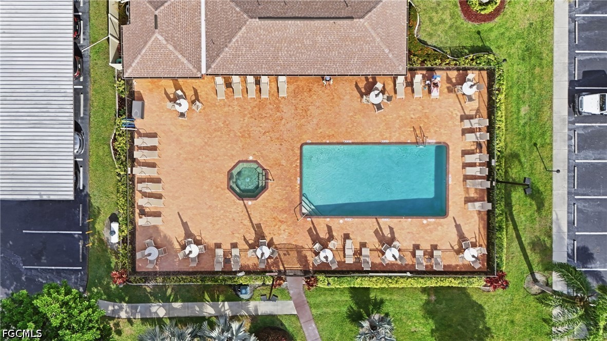 2 Bed Condominium for Sale in Fort Myers, photo 29