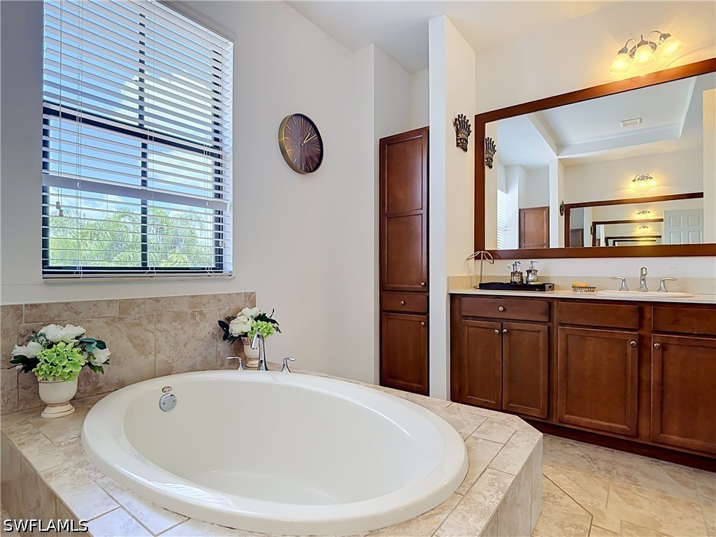 5 Bed Waterfront Home for Sale in Maple Ridge, photo 29