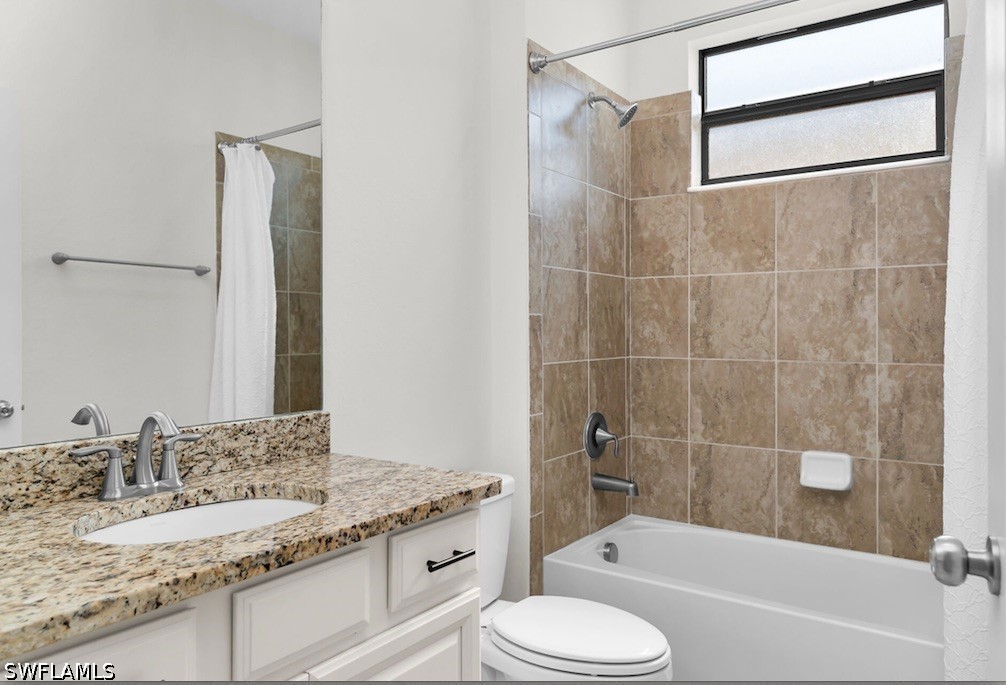 4 Bed SingleFamilyResidence for Sale in Naples, photo 29