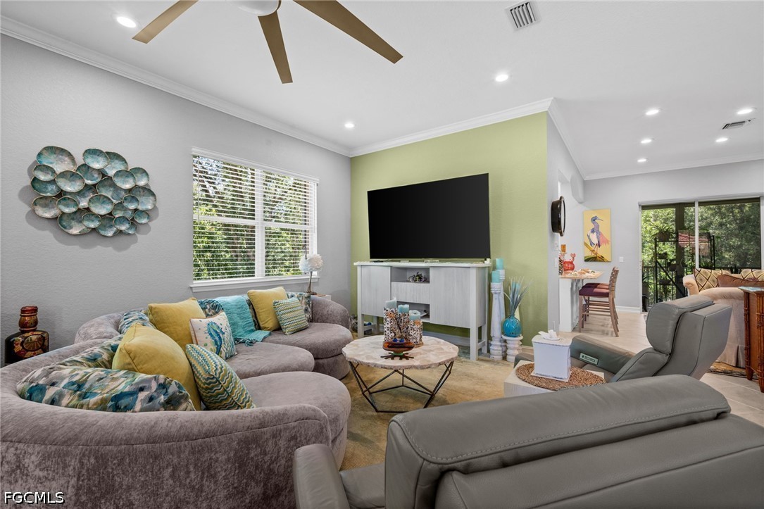 2 Bed Condominium for Sale in Portofino, photo 29