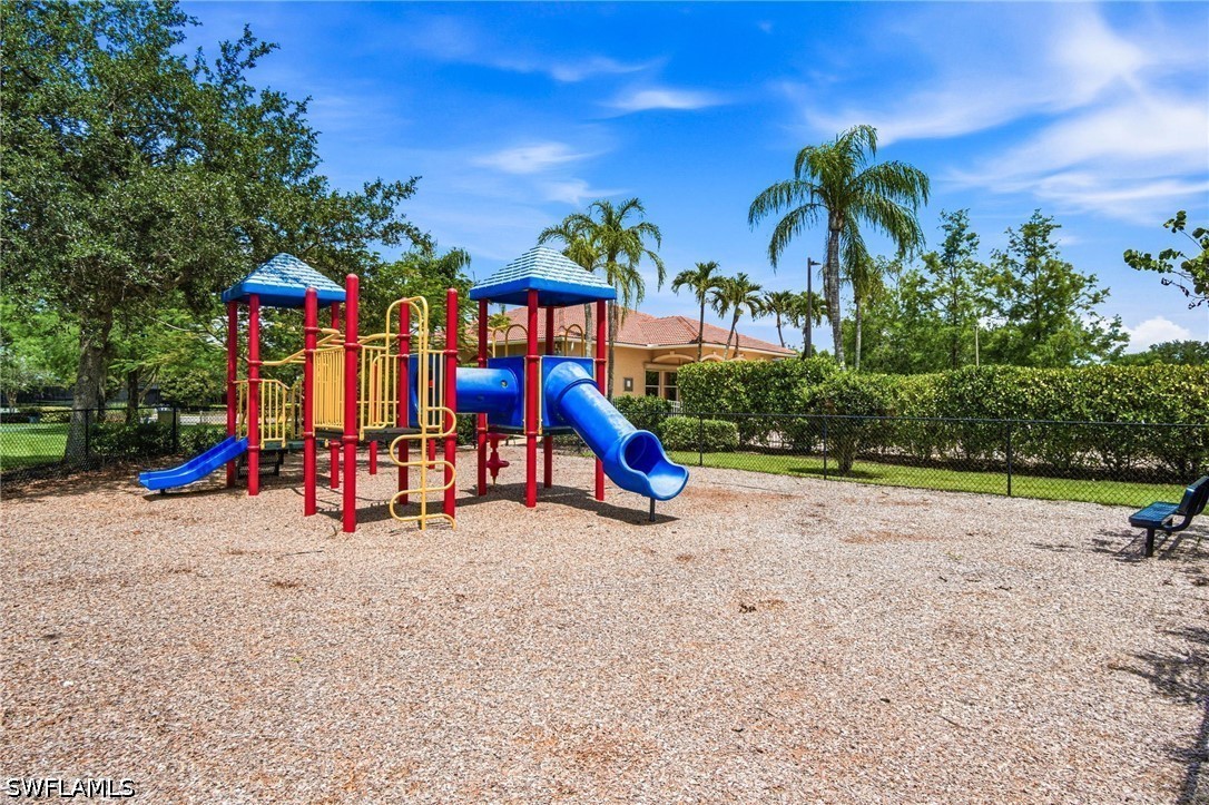 3 Bed Waterfront Home for Sale in Naples, photo 29