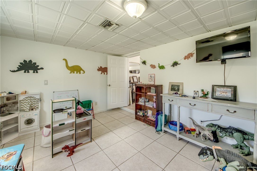 3 Bed SingleFamilyResidence for Sale in Naples, photo 29