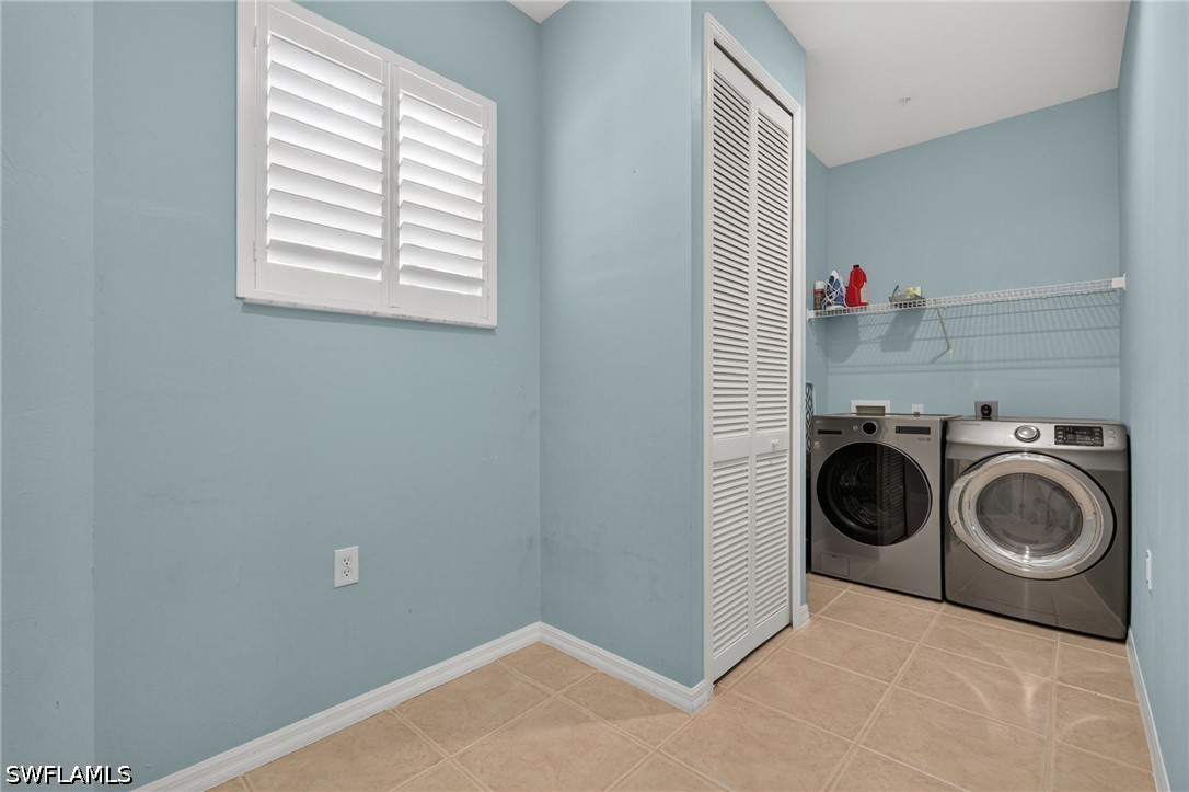 2 Bed Condominium for Sale in Eagle Cove, photo 29