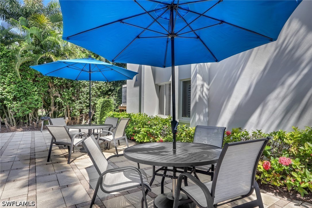 2 Bed Condominium for Sale in Naples, photo 29