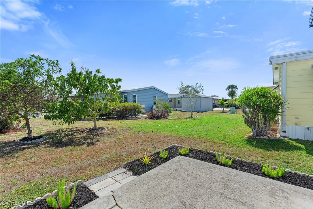 2 Bed ManufacturedHome for Sale in Naples, FL, $210,000 — photo 30