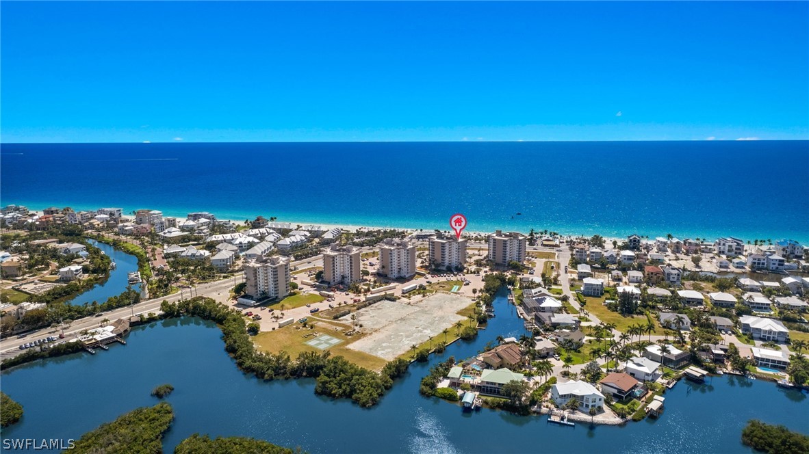 1 Bed Waterfront Home for Sale in Beach And Tennis Club, photo 30