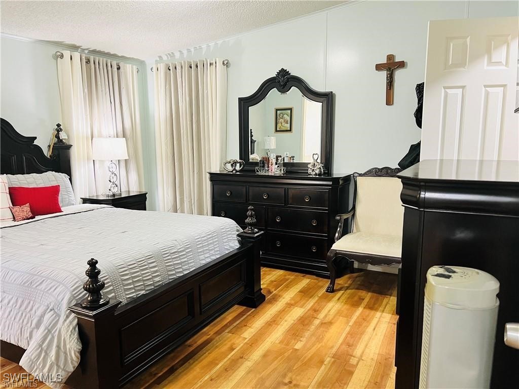 2 Bed ManufacturedHome for Sale in Naples, FL, $208,000 — photo 30