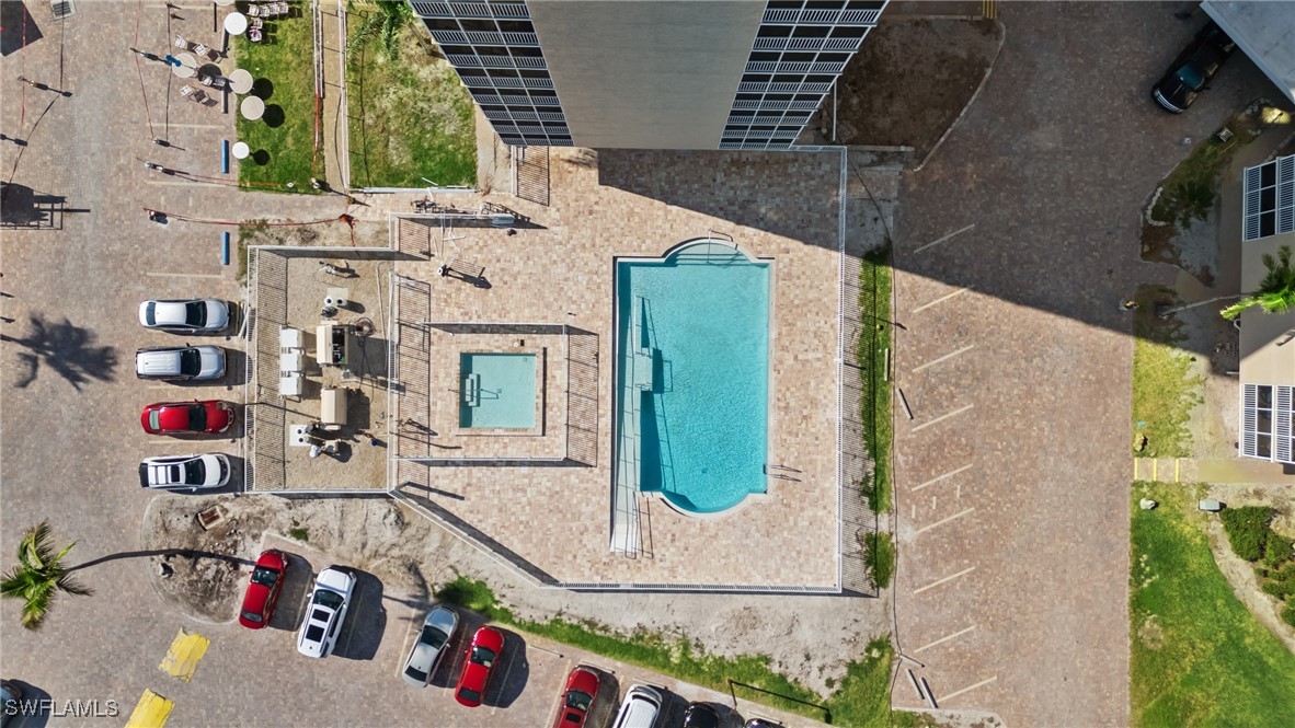 1 Bed Waterfront Home for Sale in Beach And Tennis Club, photo 30