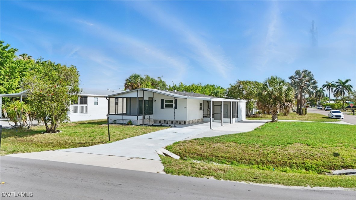 2 Bed ManufacturedHome for Sale in Naples, FL, $199,000 — photo 30