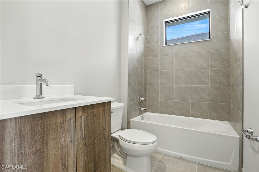 3 Bed SingleFamilyResidence for Sale in Silverwood, FL — photo 30
