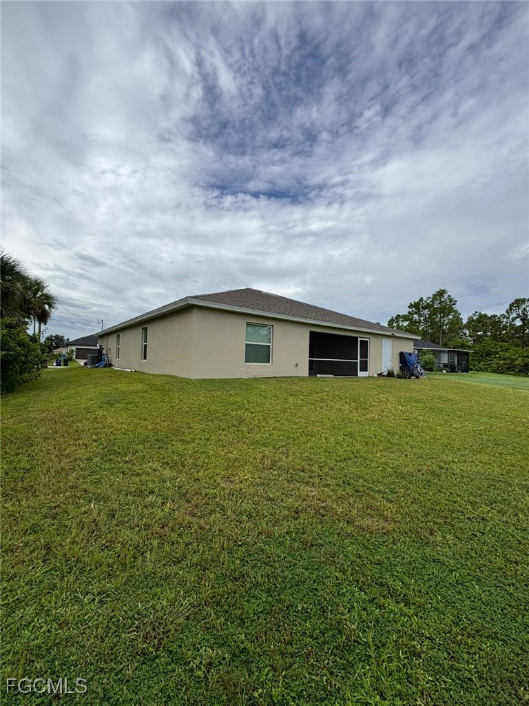 4 Bed SingleFamilyResidence for Sale in Lehigh Acres, photo 30