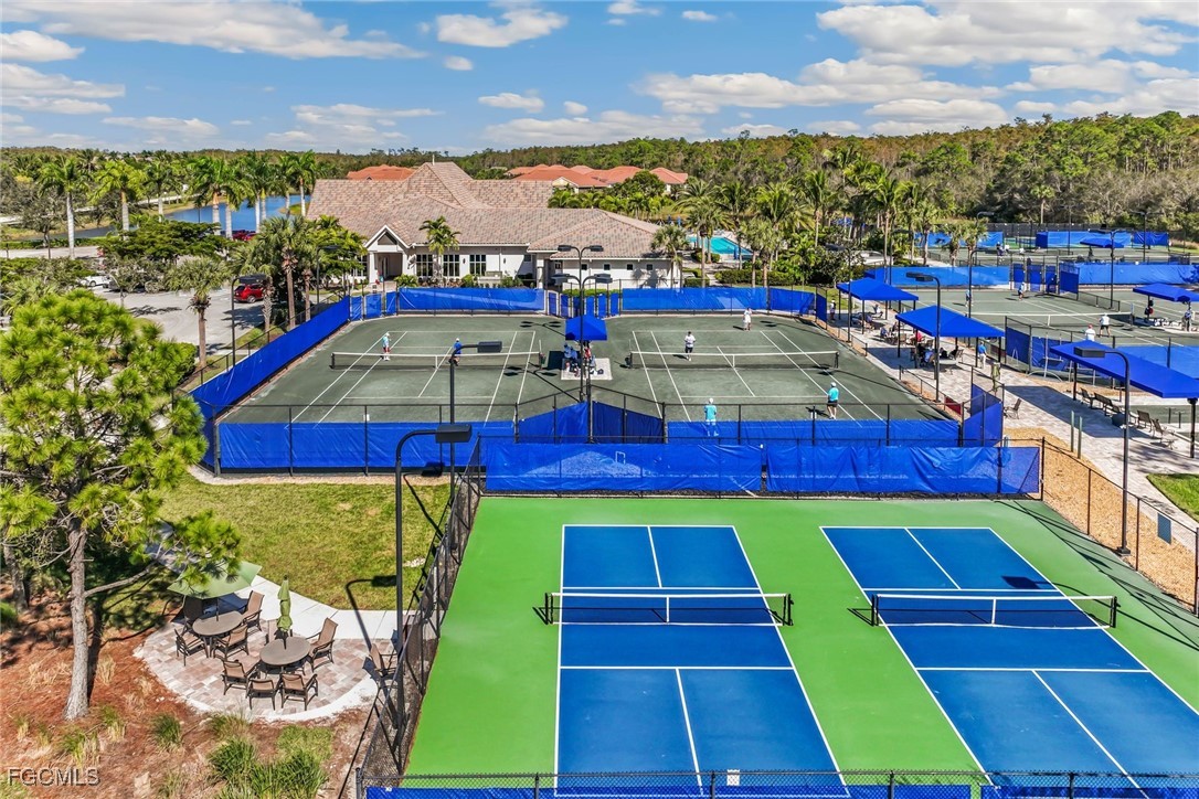 2 Bed SingleFamilyResidence for Sale in Somerset, FL — photo 30