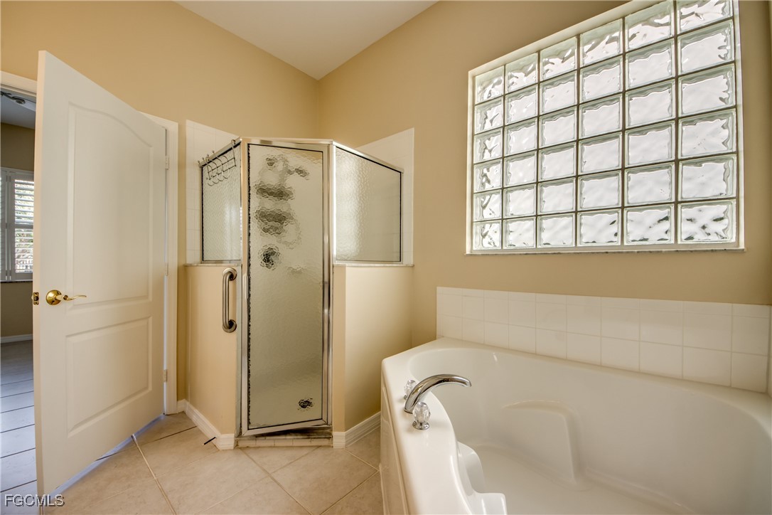 2 Bed Waterfront Home for Sale in Coral Lakes, FL, $249,900 — photo 30