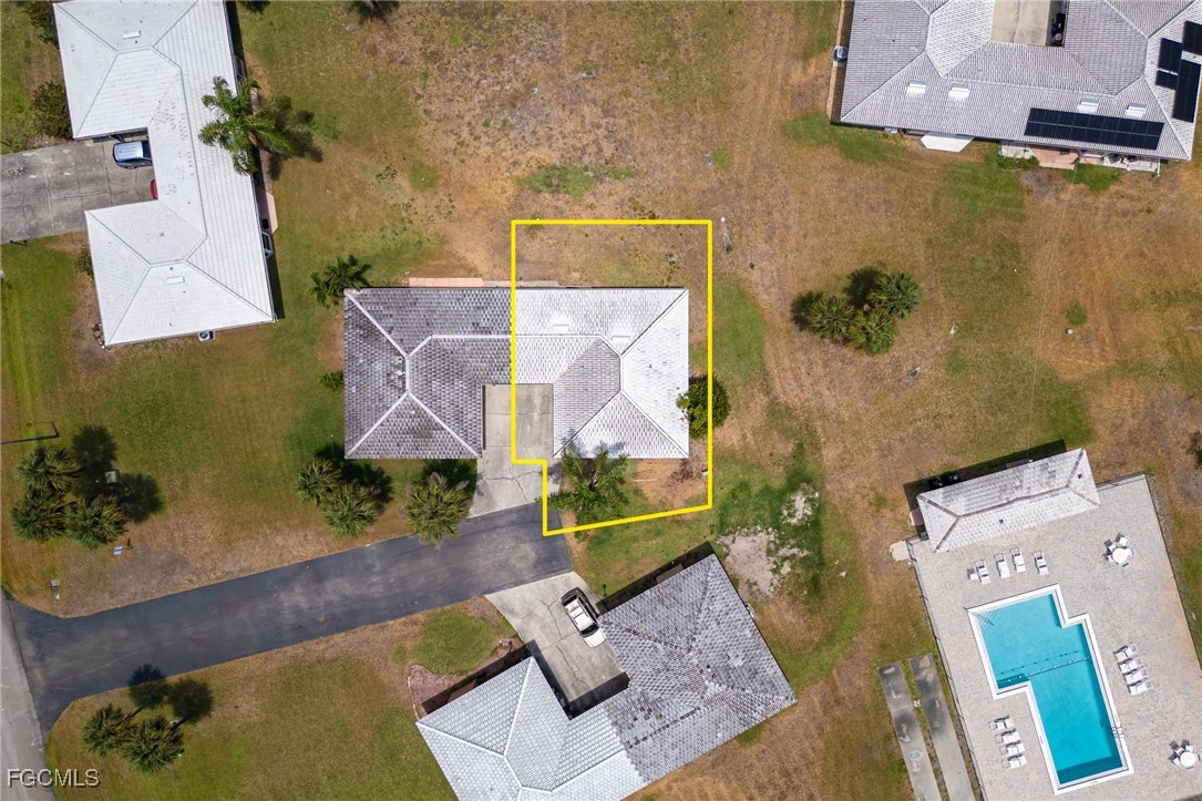 2 Bed Duplex for Sale in Parkwood Villas, FL, $160,000 — photo 30