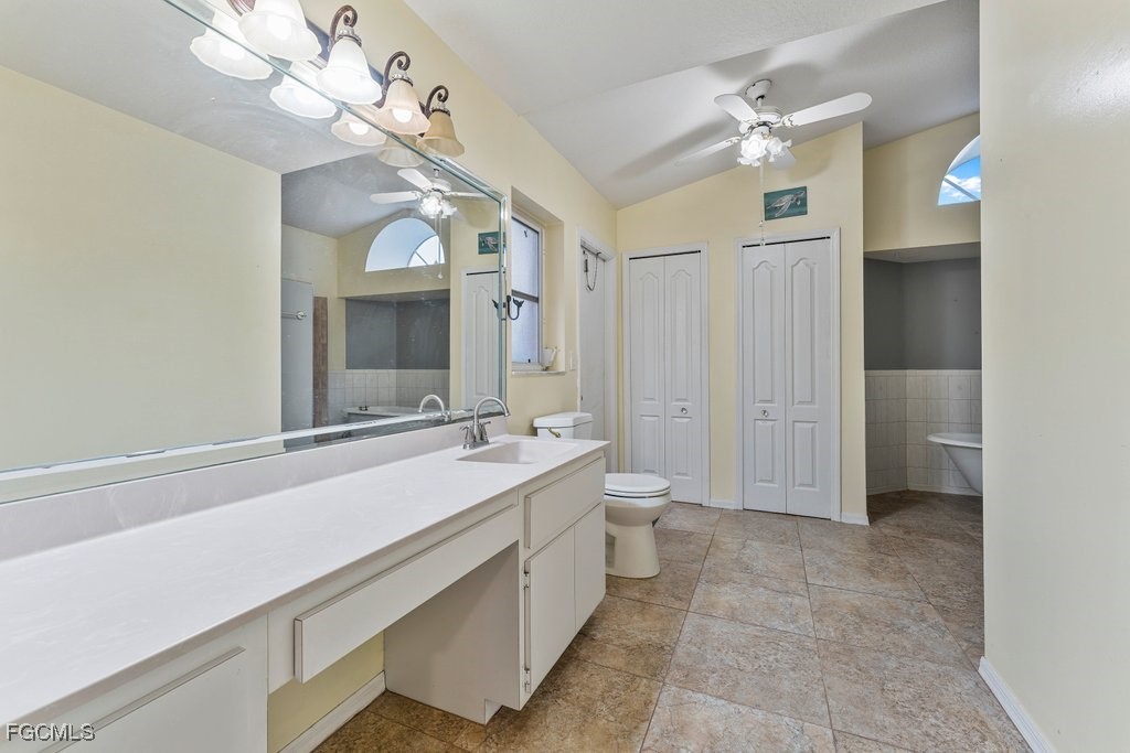 3 Bed SingleFamilyResidence for Sale in North Fort Myers, photo 30