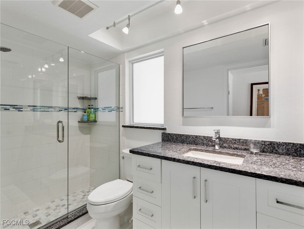 3 Bed Pool Home for Sale in Palm Acres, photo 30