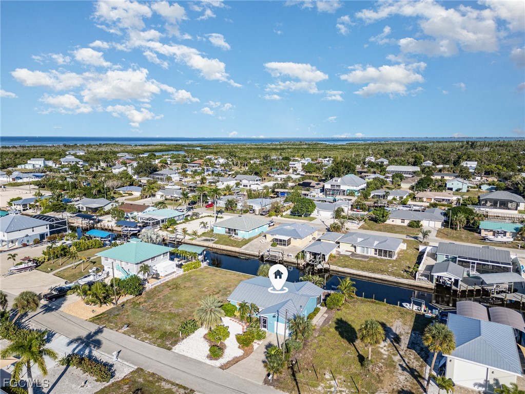 2 Bed Waterfront Home for Sale in Bokeelia, photo 30