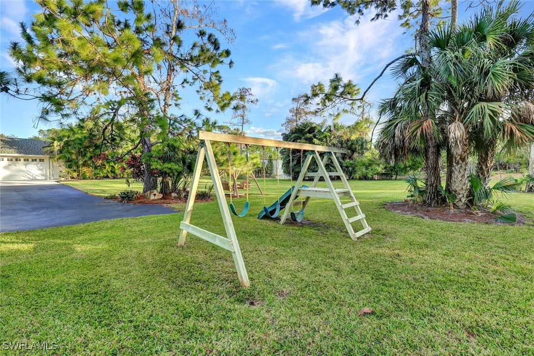 3 Bed Pool Home for Sale in Naples, photo 30