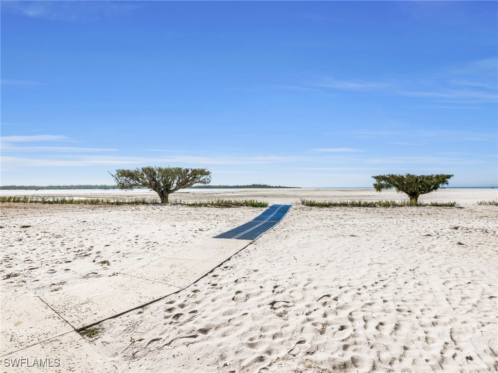 2 Bed Waterfront Home for Sale in Carlos Pointe, FL — photo 30