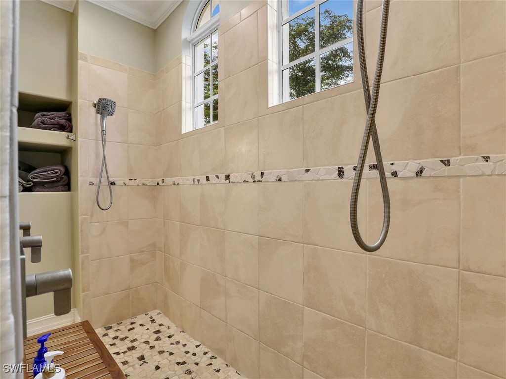 4 Bed Pool Home for Sale in Grande Estates, photo 30