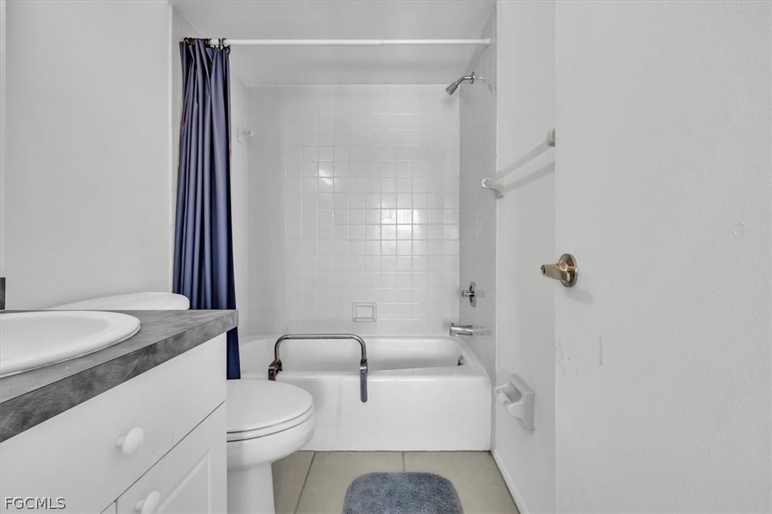 2 Bed Attached for Sale in Pinewood Villas, FL, $125,000 — photo 30