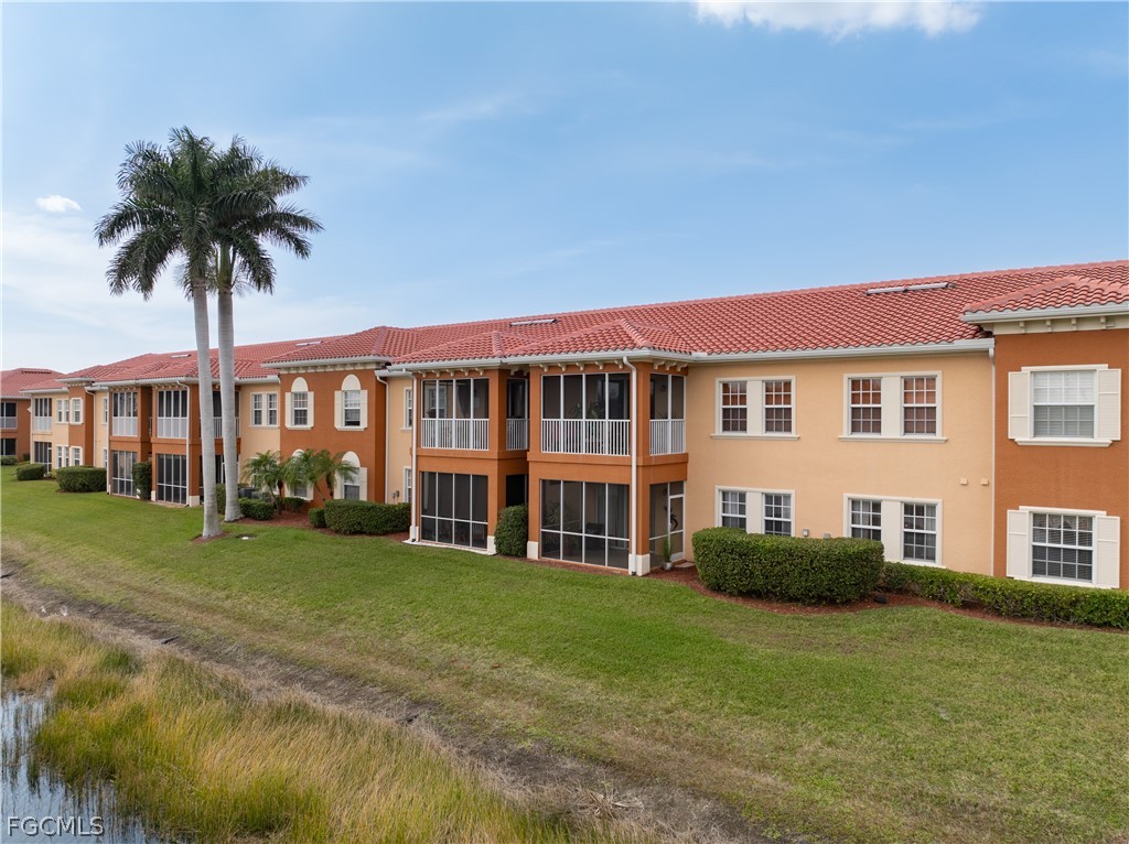 2 Bed Waterfront Home for Sale in Fort Myers, photo 30
