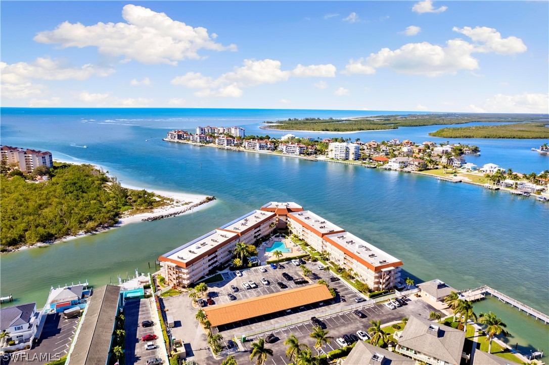 2 Bed Waterfront Home for Sale in Marco Island, photo 30