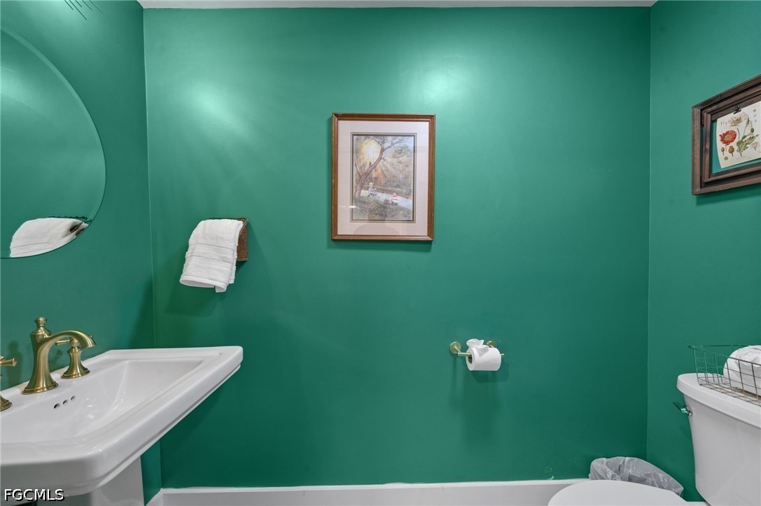 4 Bed SingleFamilyResidence for Sale in Dean Park, photo 30