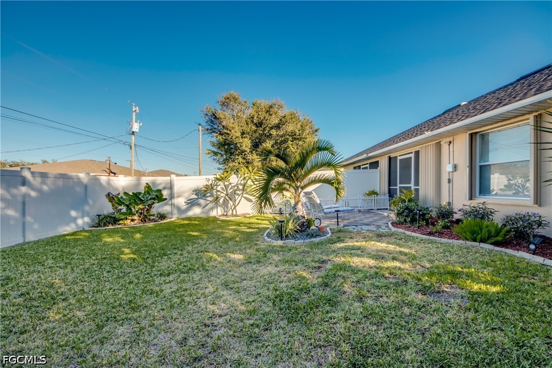 2 Bed Attached for Sale in Cape Coral, FL — photo 30