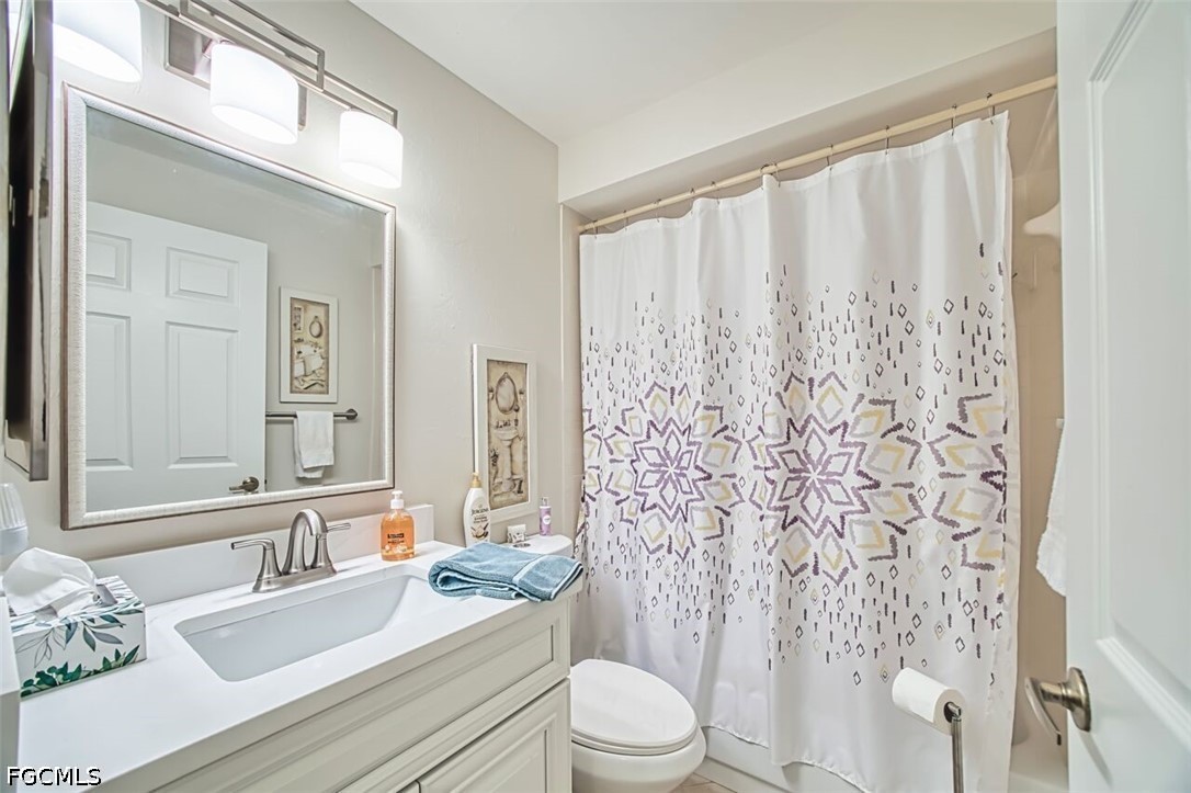 2 Bed Condominium for Sale in Fort Myers, photo 30