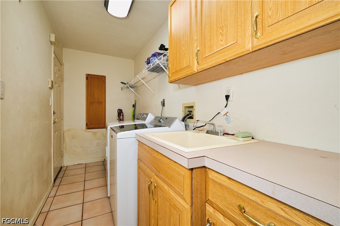 5 Bed Pool Home for Sale in Daughtreys Creek, FL — photo 30