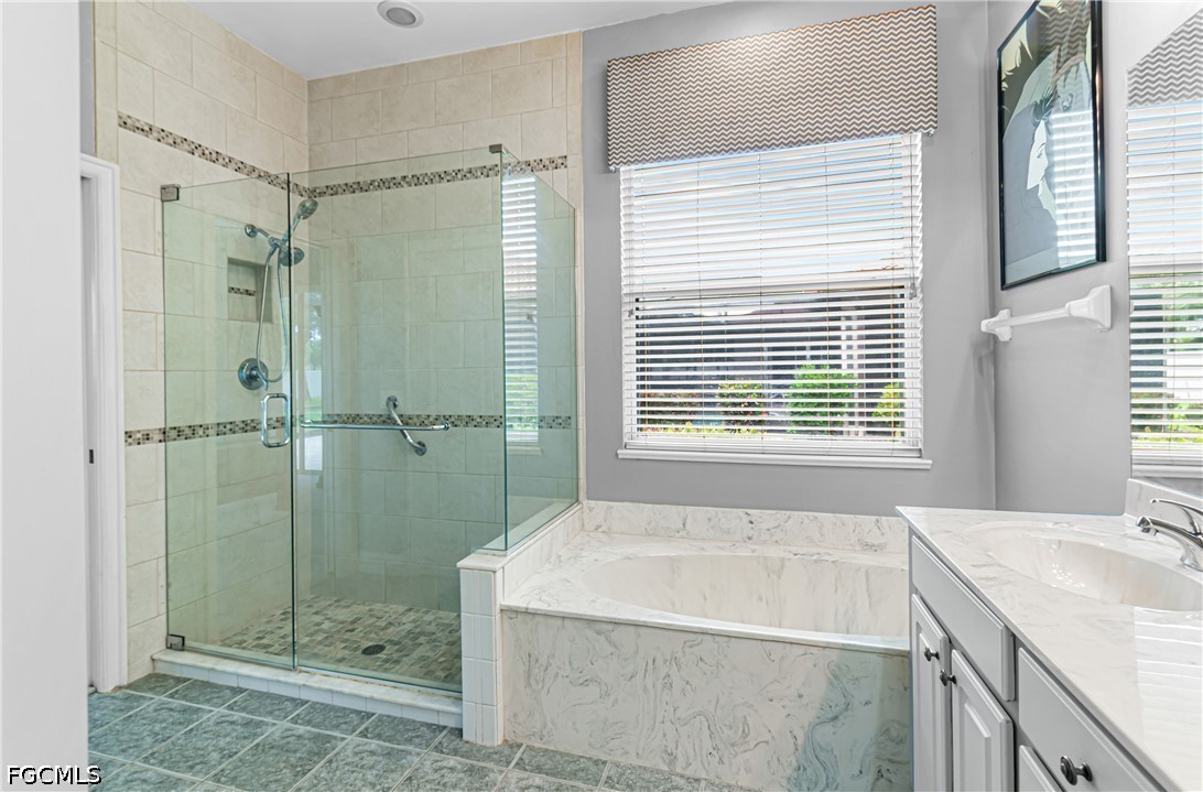 3 Bed SingleFamilyResidence for Sale in Hidden Links, photo 30