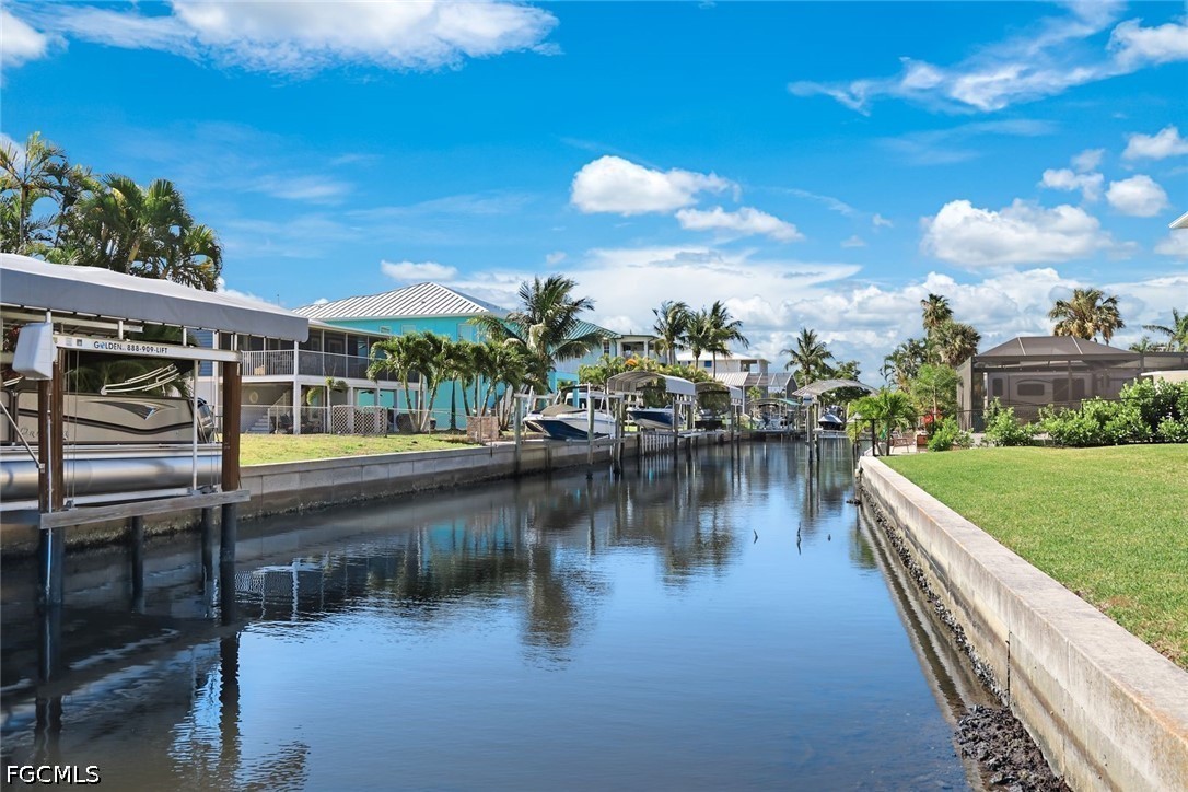 2 Bed Waterfront Home for Sale in Estero Bay Shores, photo 30