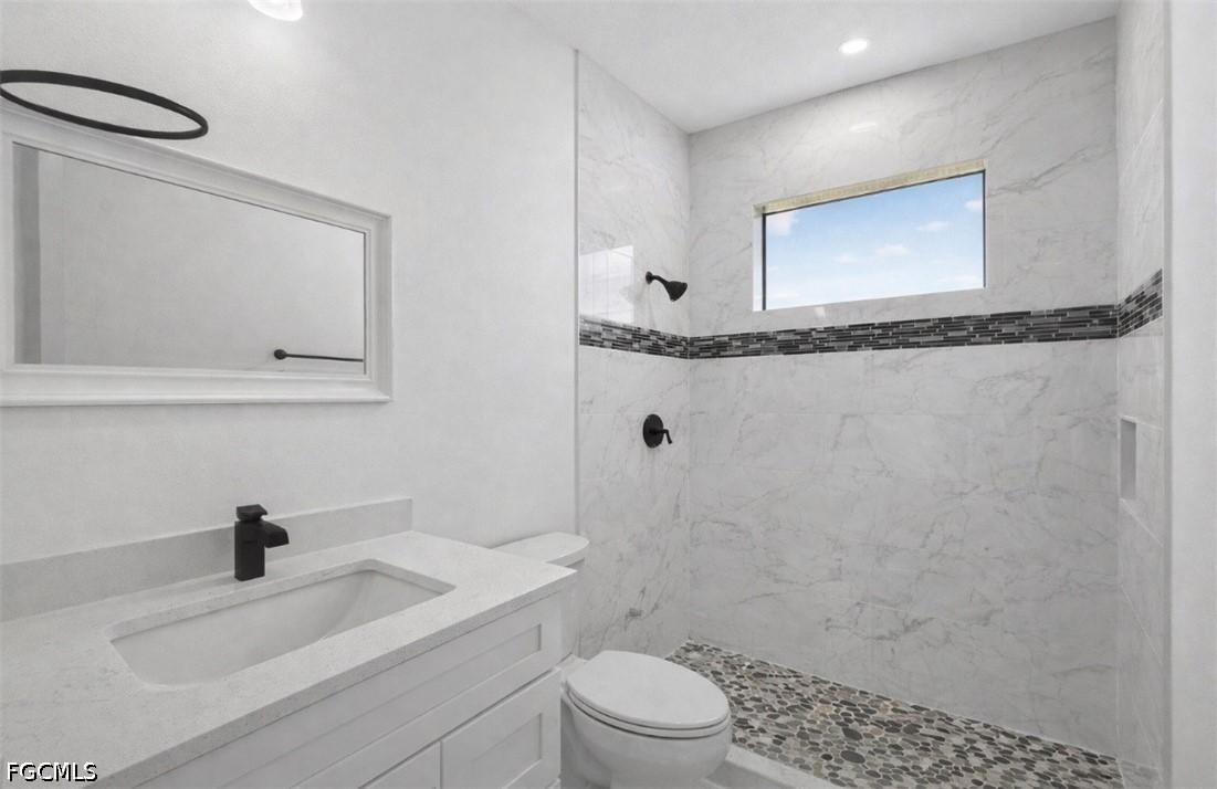 4 Bed SingleFamilyResidence for Sale in Lehigh Acres, FL — photo 30