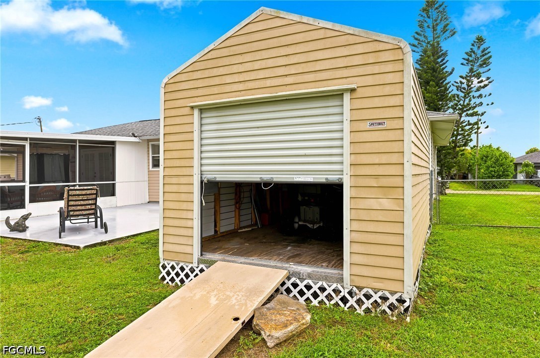 3 Bed SingleFamilyResidence for Sale in Cape Coral, photo 30