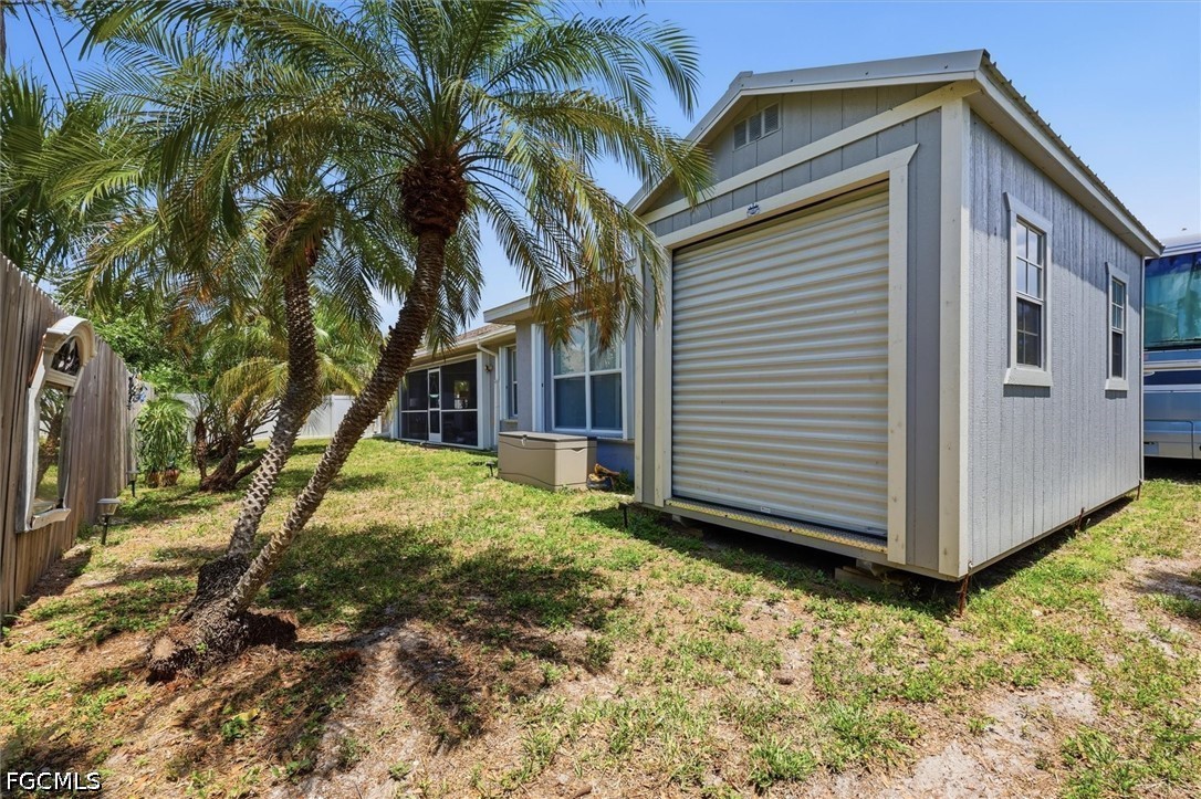 2 Bed SingleFamilyResidence for Sale in Not Applicable, FL — photo 30