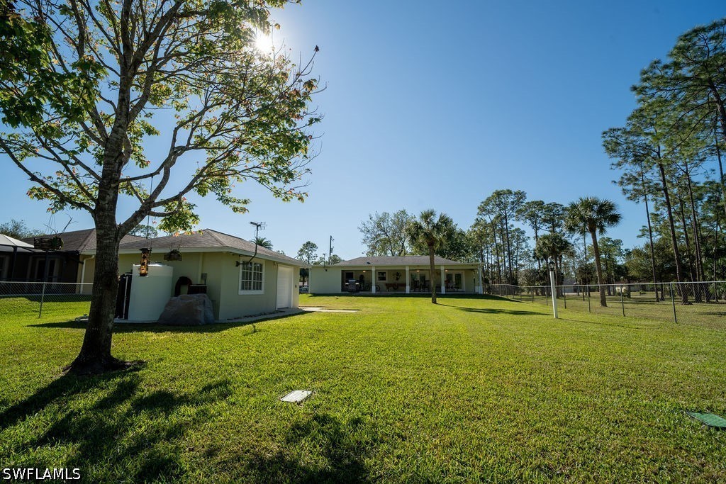 3 Bed SingleFamilyResidence for Sale in Naples, photo 30