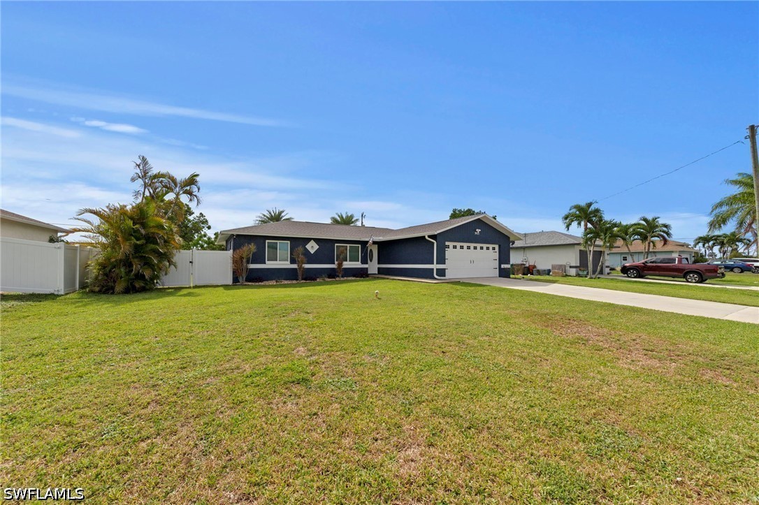 3 Bed Pool Home for Sale in Cape Coral, photo 30