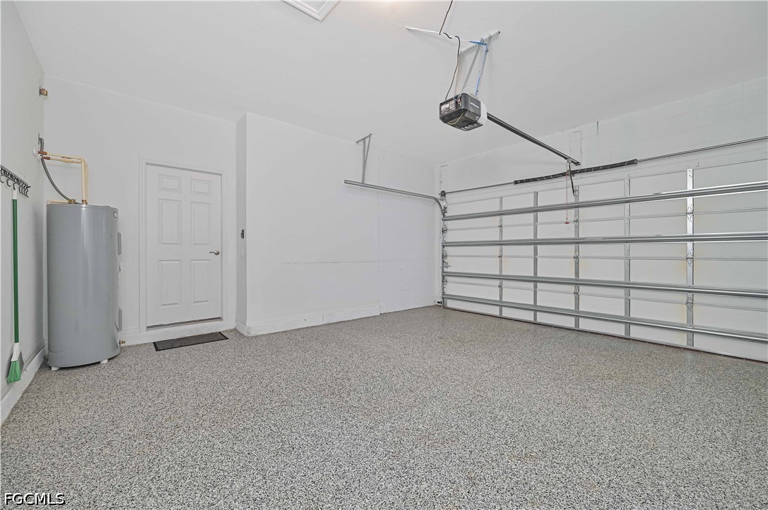 3 Bed SingleFamilyResidence for Sale in Alva, photo 30