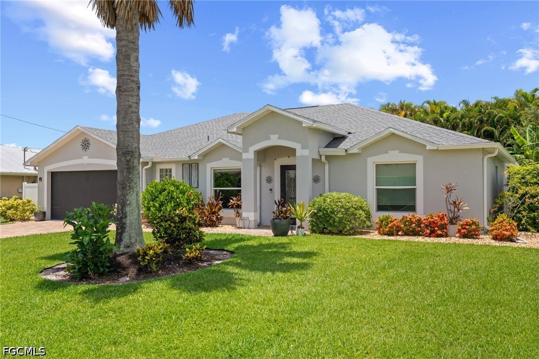 3 Bed Pool Home for Sale in Cape Coral, photo 30