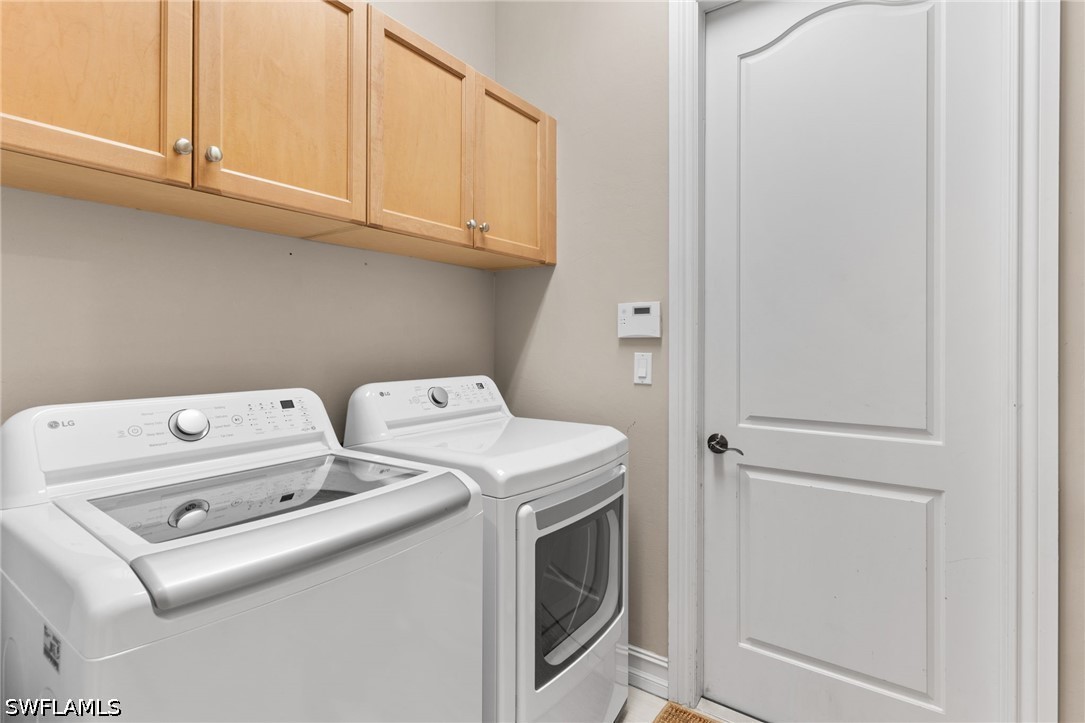3 Bed SingleFamilyResidence for Sale in Naples, photo 30