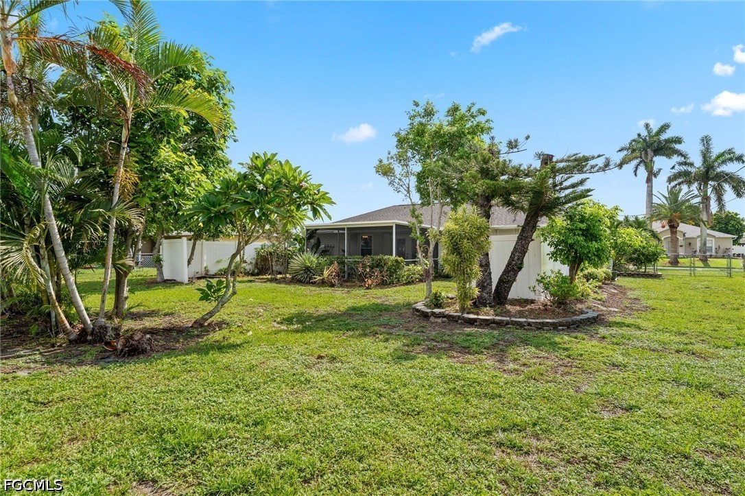 2 Bed SingleFamilyResidence for Sale in Cape Coral, FL — photo 30